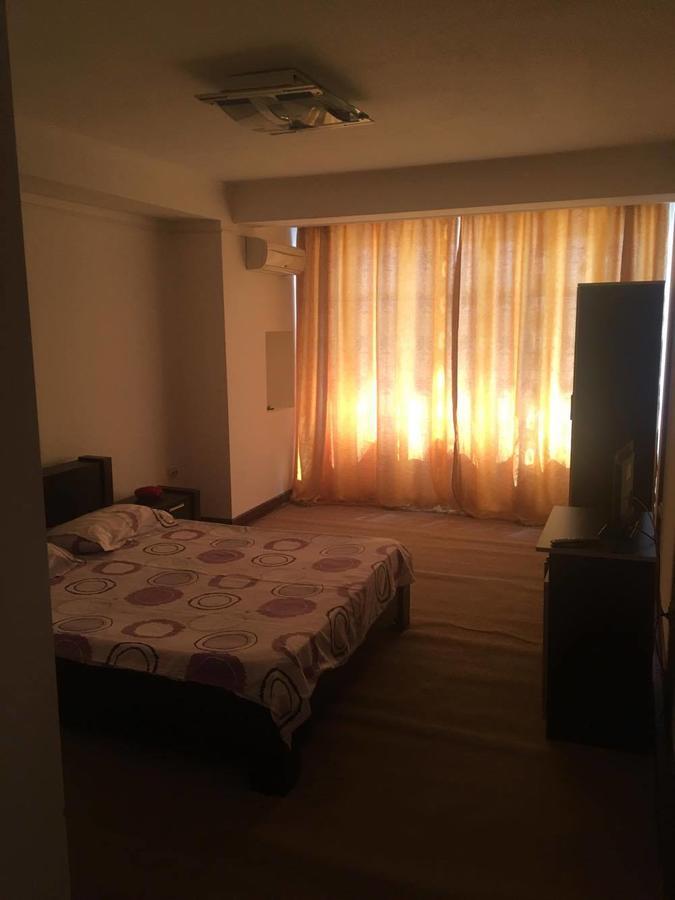Hotel Dinastia Pitesti Luaran gambar