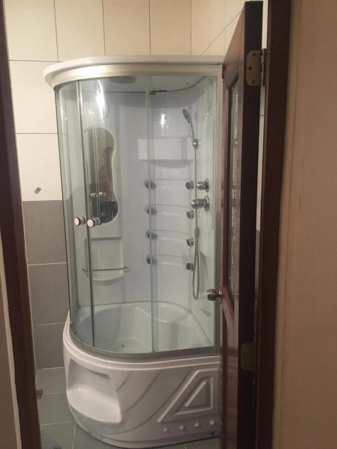 Hotel Dinastia Pitesti Luaran gambar